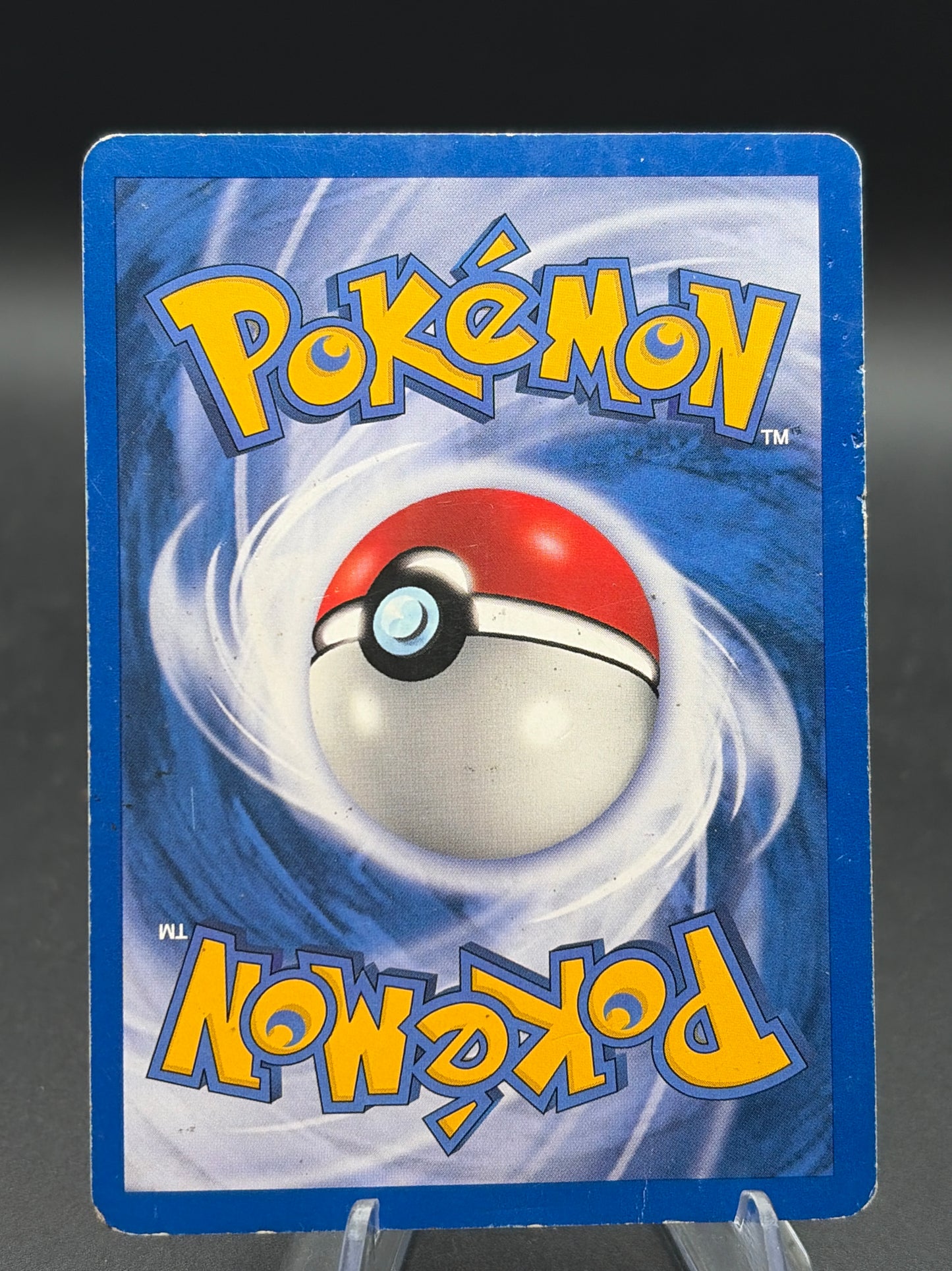 Pokémon TCG: 1999 Dragonite 19/62 Fossil