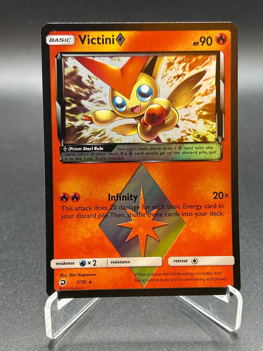 Pokémon TCG: 2018 Victini Prism Star 7/70 Dragon Majesty