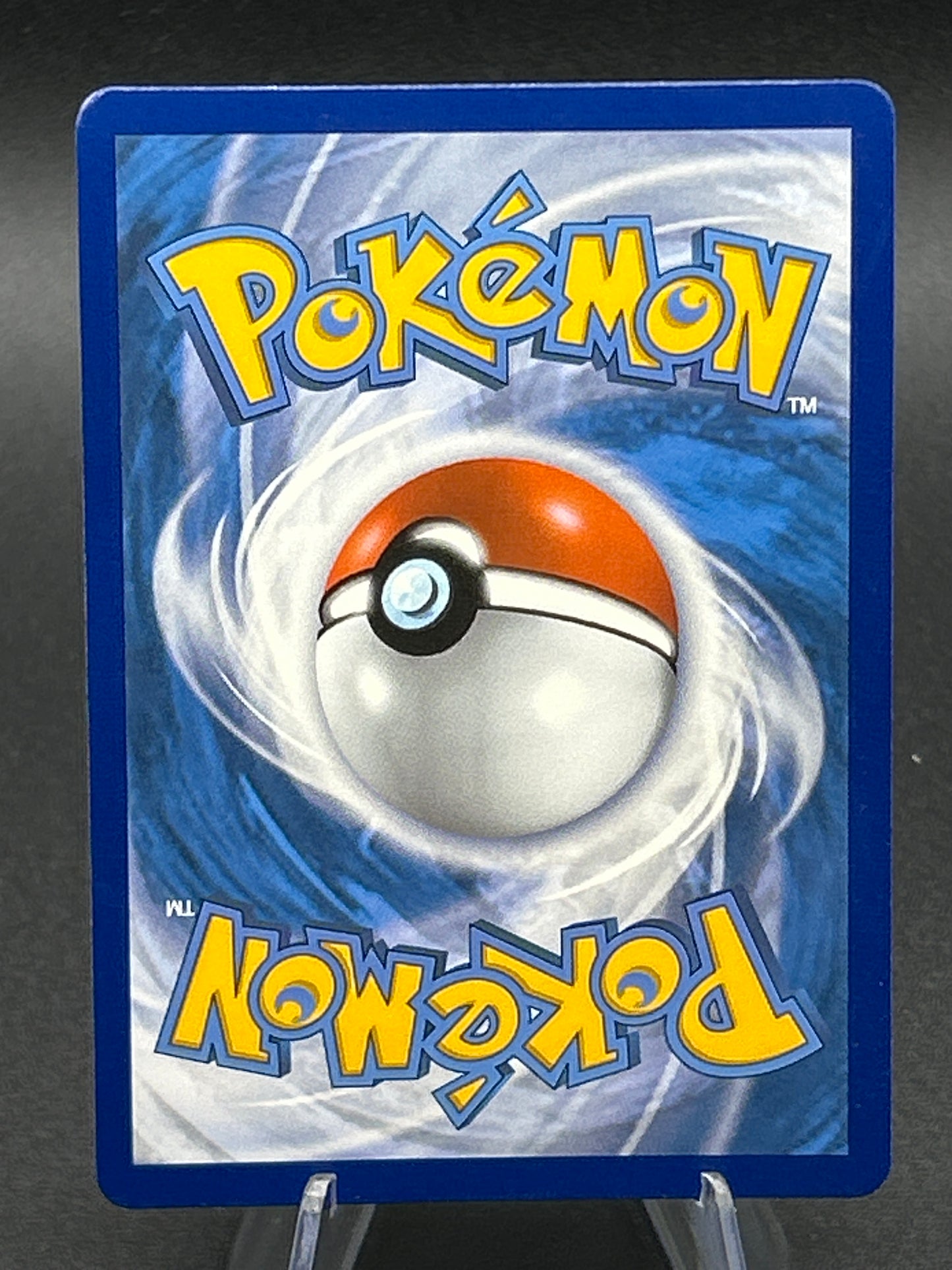 Pokémon TCG: 2021 Surfing Pikachu V - 008/025 - SWSH: Celebrations