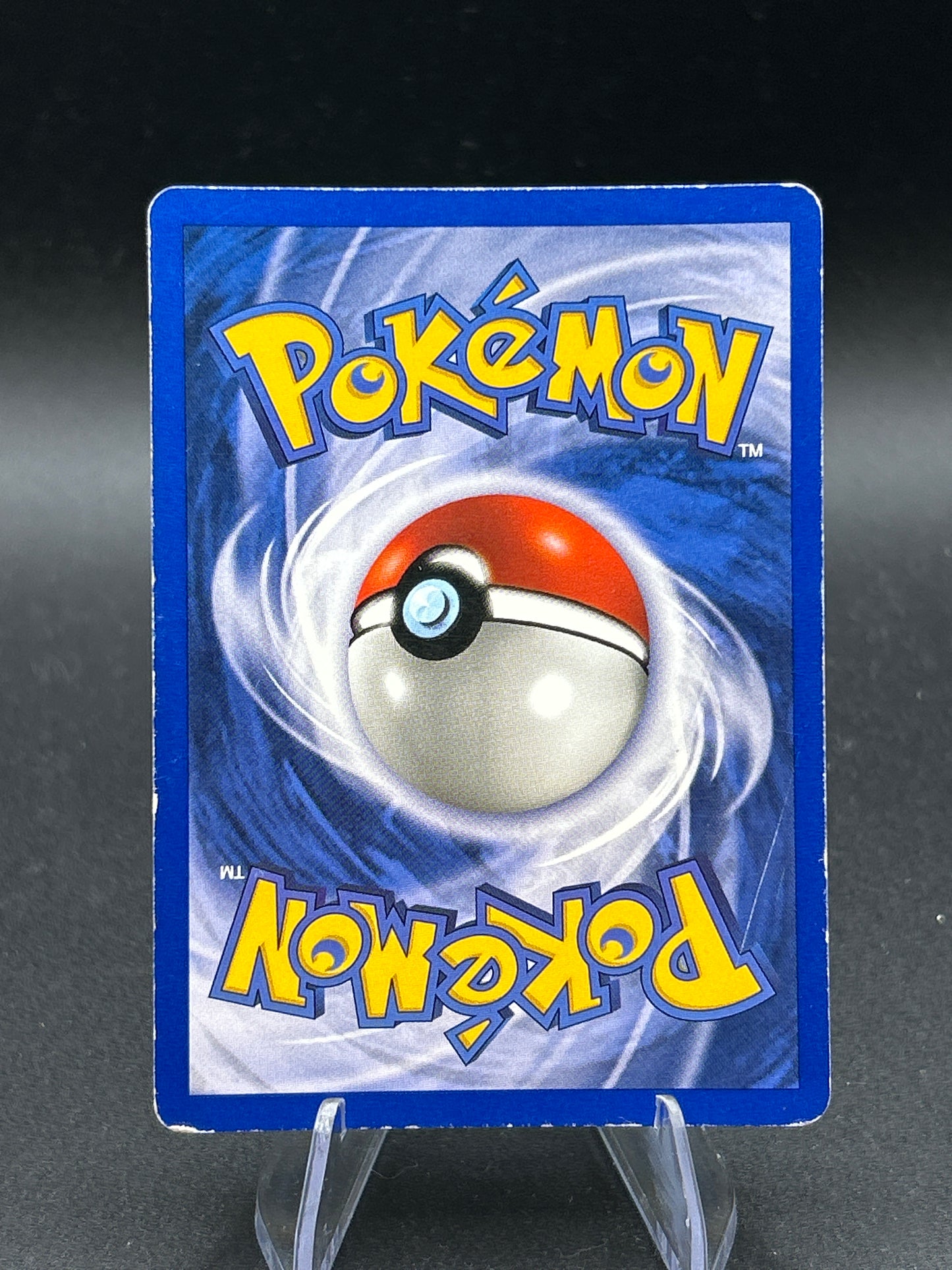 Pokémon TCG: 1999 Hitmonchan 7/102 Base Set Holo