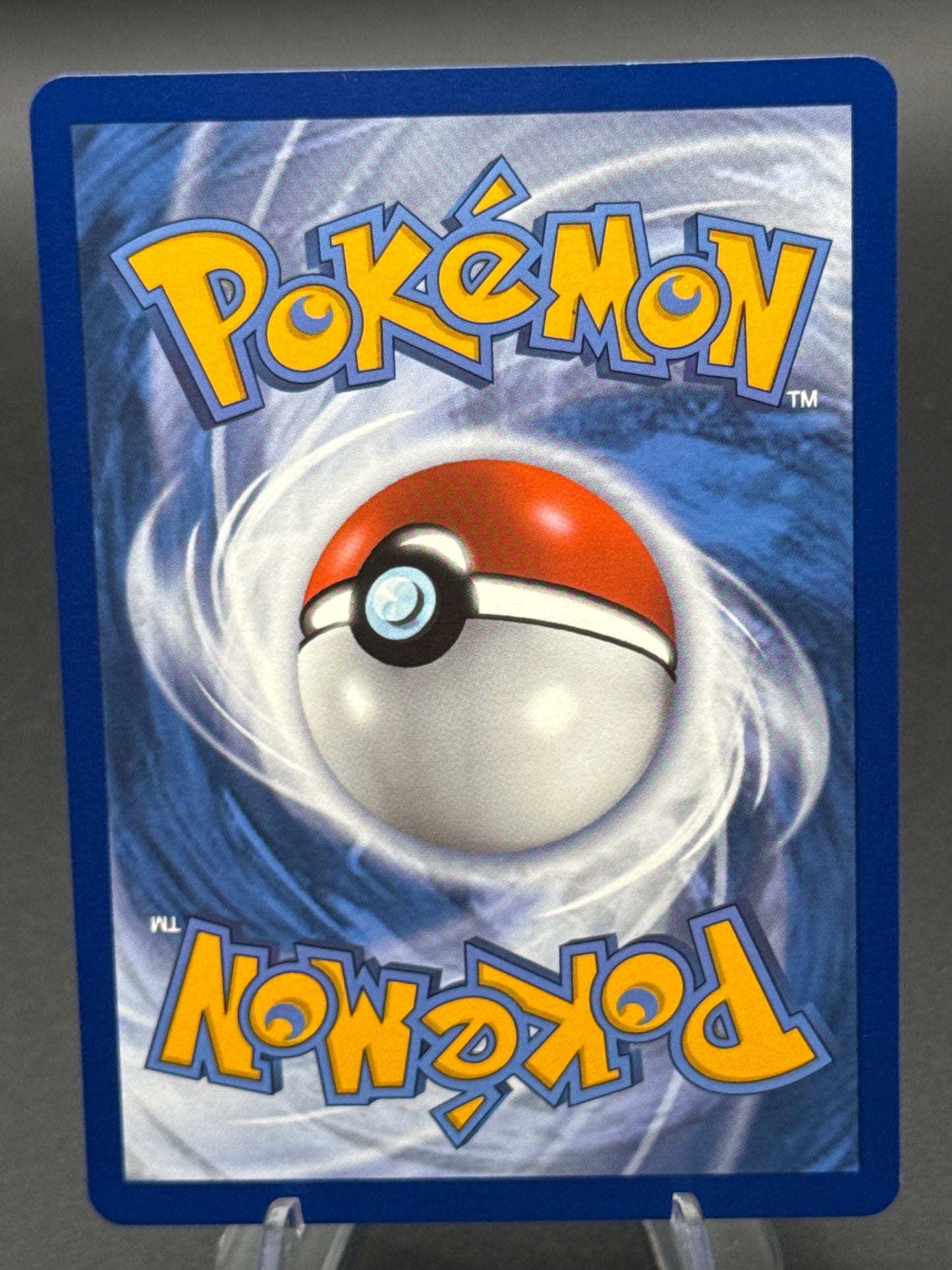 Pokémon TCG: 2021 Galarian Articuno V 170/198 SWSH: Chilling Reign