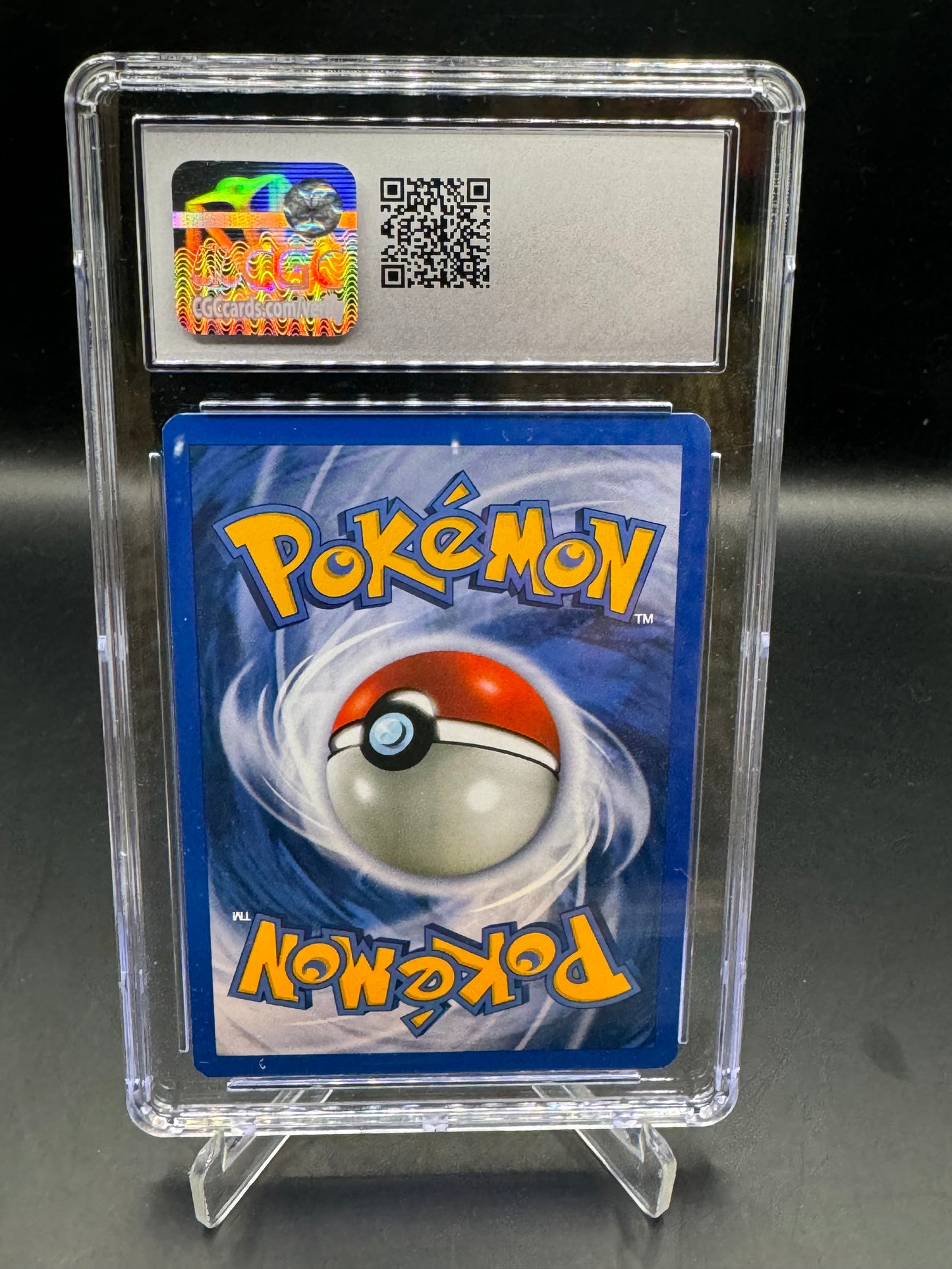 CGC 10 Pokémon TCG: 1999 Zapdos 20/130 Base Set 2 Holo Pop 31