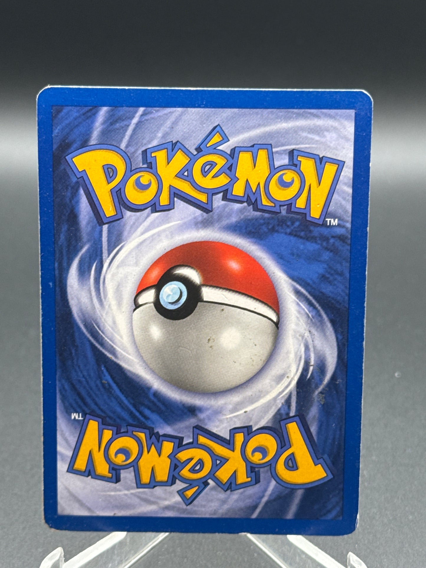 Pokémon TCG: 2000 Magneton 10/64 Neo Revelation