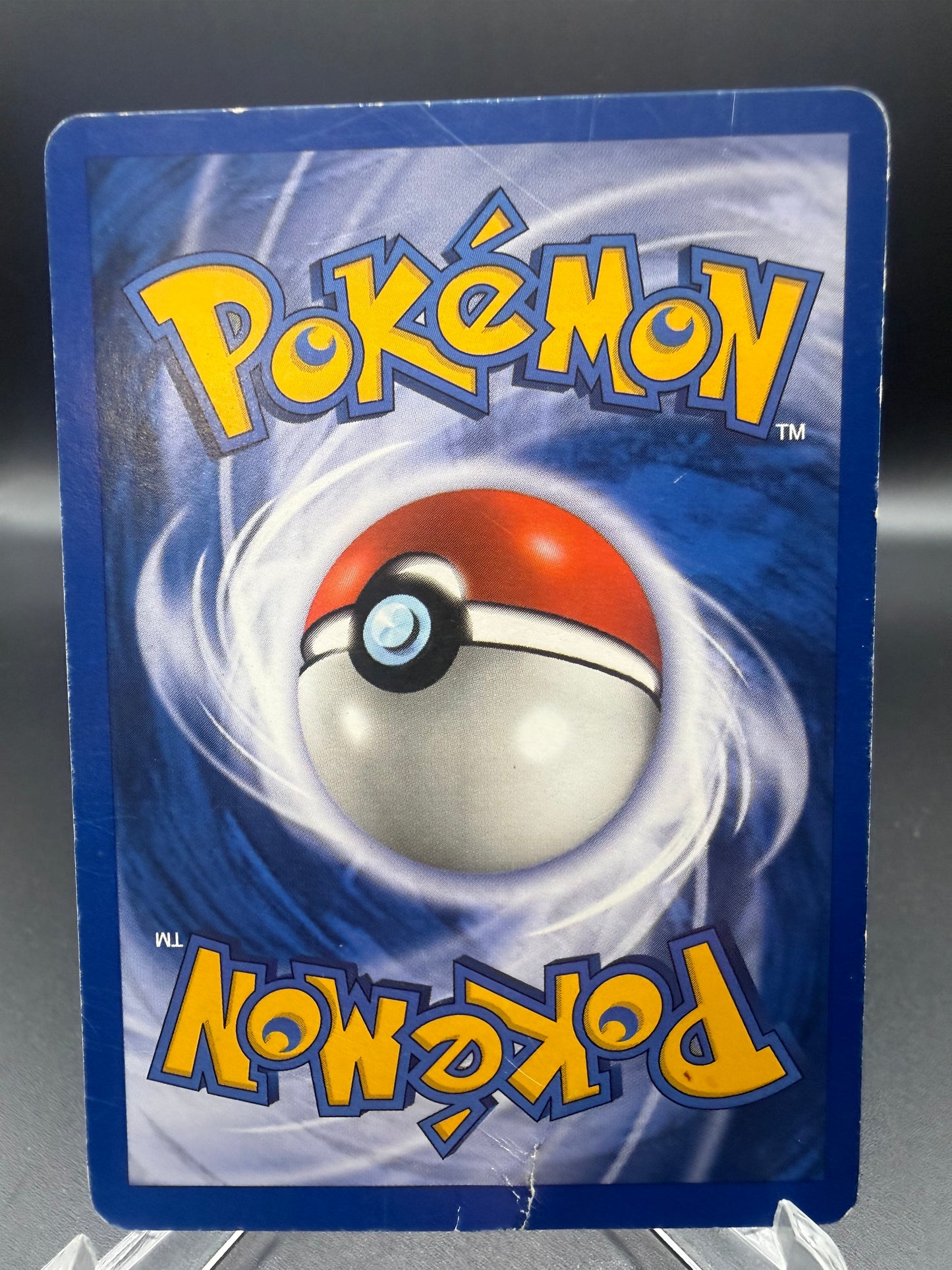 Pokémon TCG: 2000 Feraligatr 4/111 Neo Genesis Holo (Damaged)