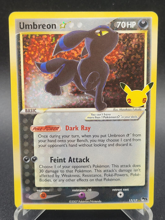 Pokémon TCG: 2021 Umbreon 17/17 SWSH: Celebrations Classic Collection (Pop Series 5)