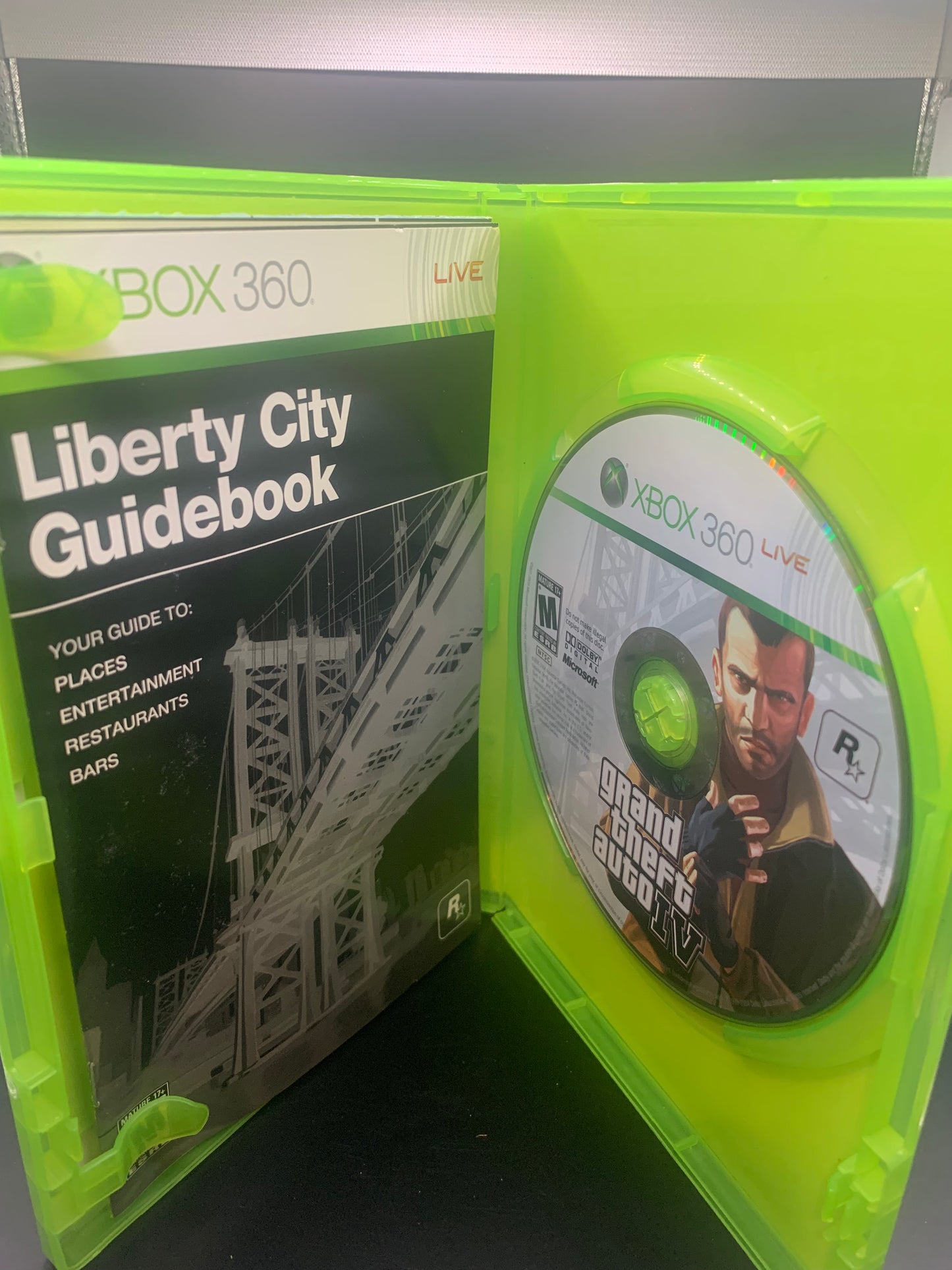 XBOX 360 - Grand Theft Auto IV
