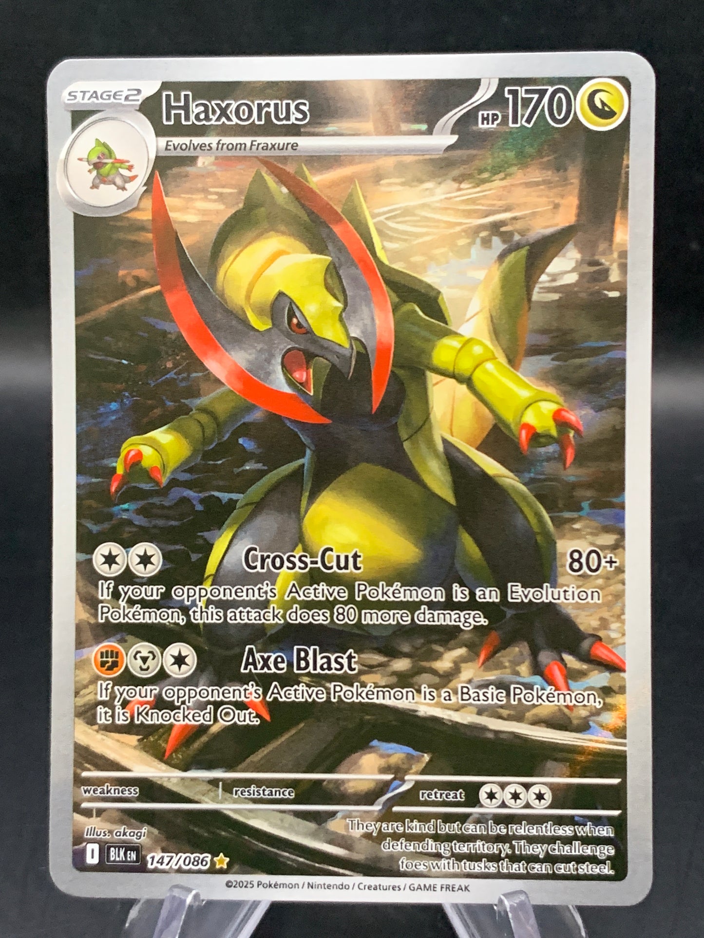 Pokémon TCG: 2025 Haxorus 147/086 SV: Black Bolt