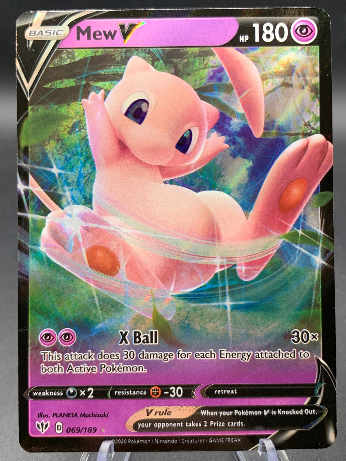 Pokémon TCG: 2020 Mew V - 069/189 - SWSH: Darkness Ablaze