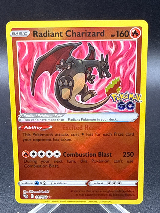 Pokémon TCG: 2022 Radiant Charizard 011/078 S&S: Pokémon go