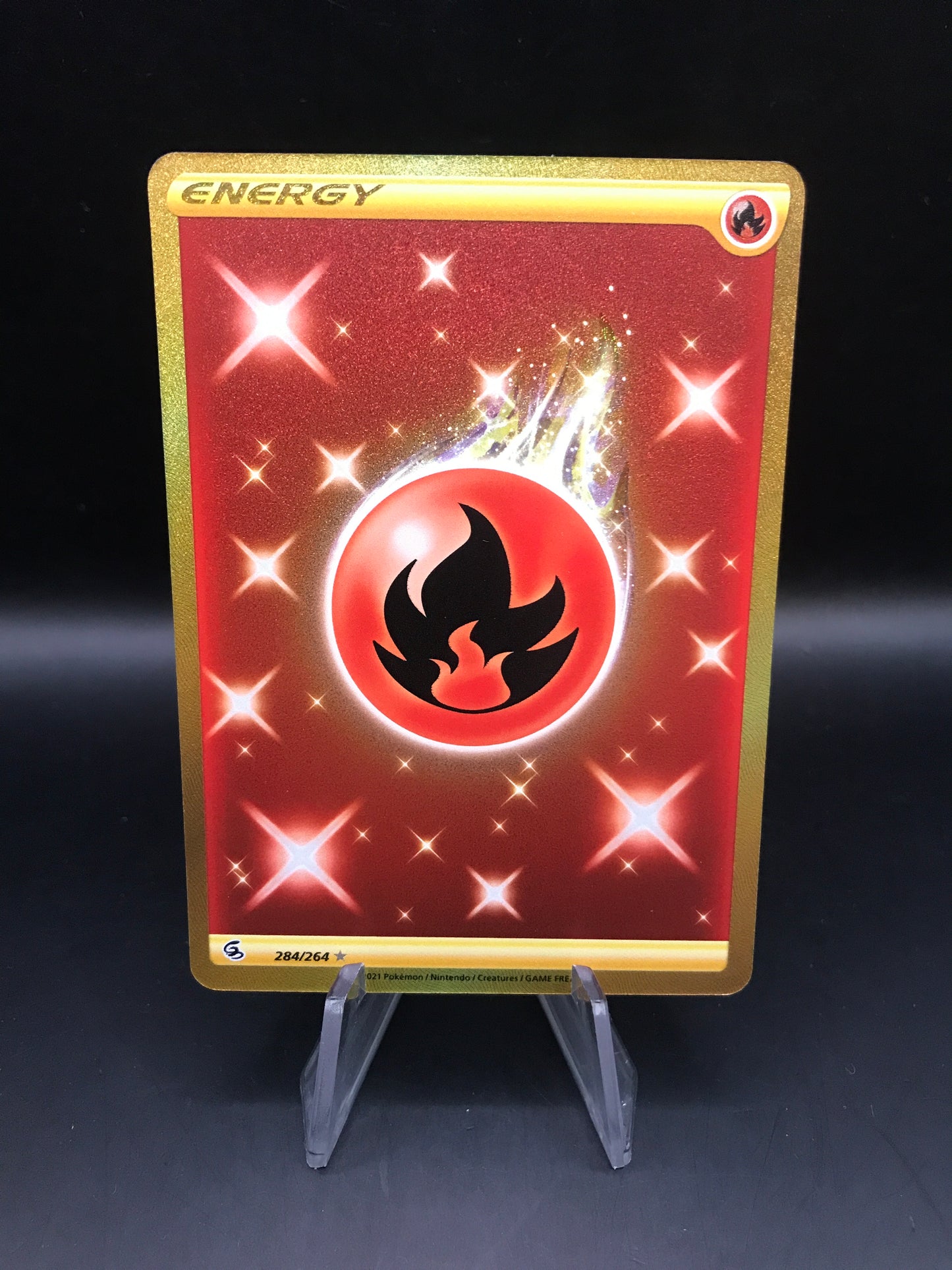 Pokémon TCG: 2021 Fire Energy 284/264 S&S: Fusion Strike Gold