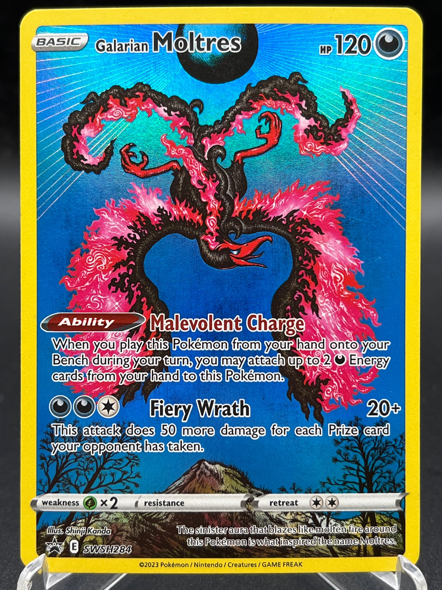 Pokémon TCG: 2023 Galarian Moltres - SWSH284 - SWSH: Sword & Shield Promos