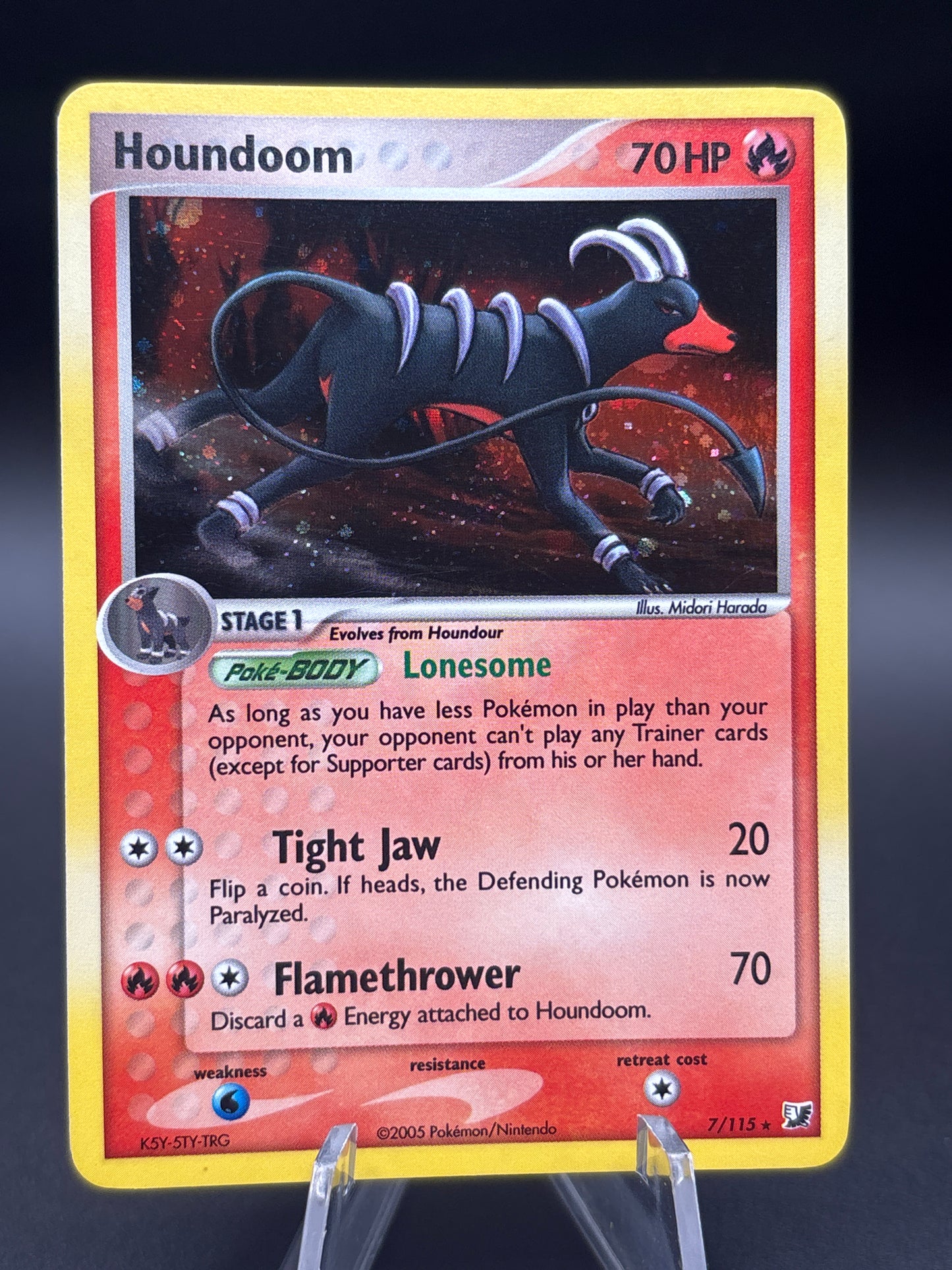 Pokémon TCG: 2005 Houndoom 7/115 Unseen Forces Holo