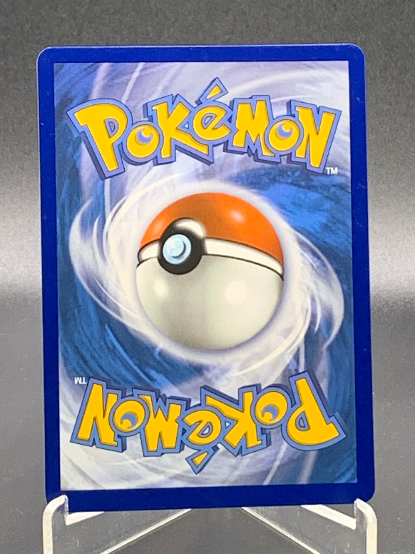 Pokémon TCG: 2020 Bea 180/185 SWSH: Vivid Voltage