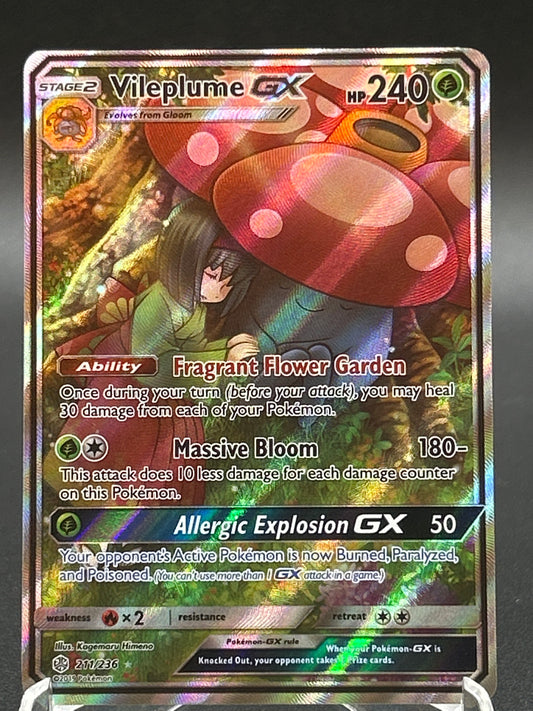 Pokémon TCG: 2019 Vileplume GX 211/236 Cosmic Eclipse