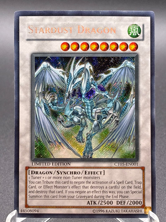 Yu-Gi-Oh! TCG: Stardust Dragon - CT05-EN001 - 2008 Collectors Tin (CT05)