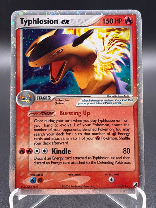 Pokémon TCG: 2005 Typhlosion ex 110/115 Unseen Forces