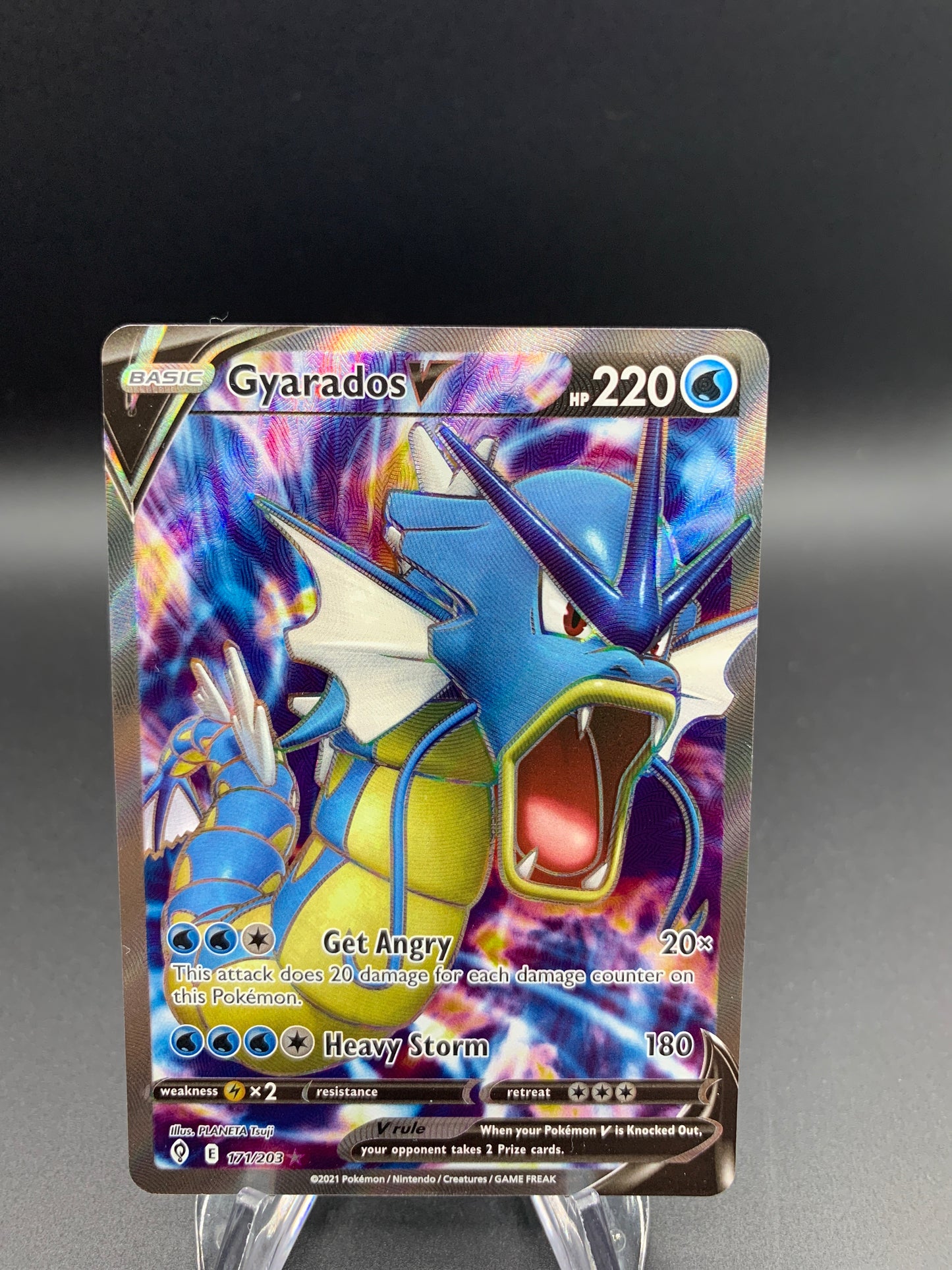 Pokémon TCG: 2021 Gyarados V - 171/203 - SWSH07: Evolving Skies
