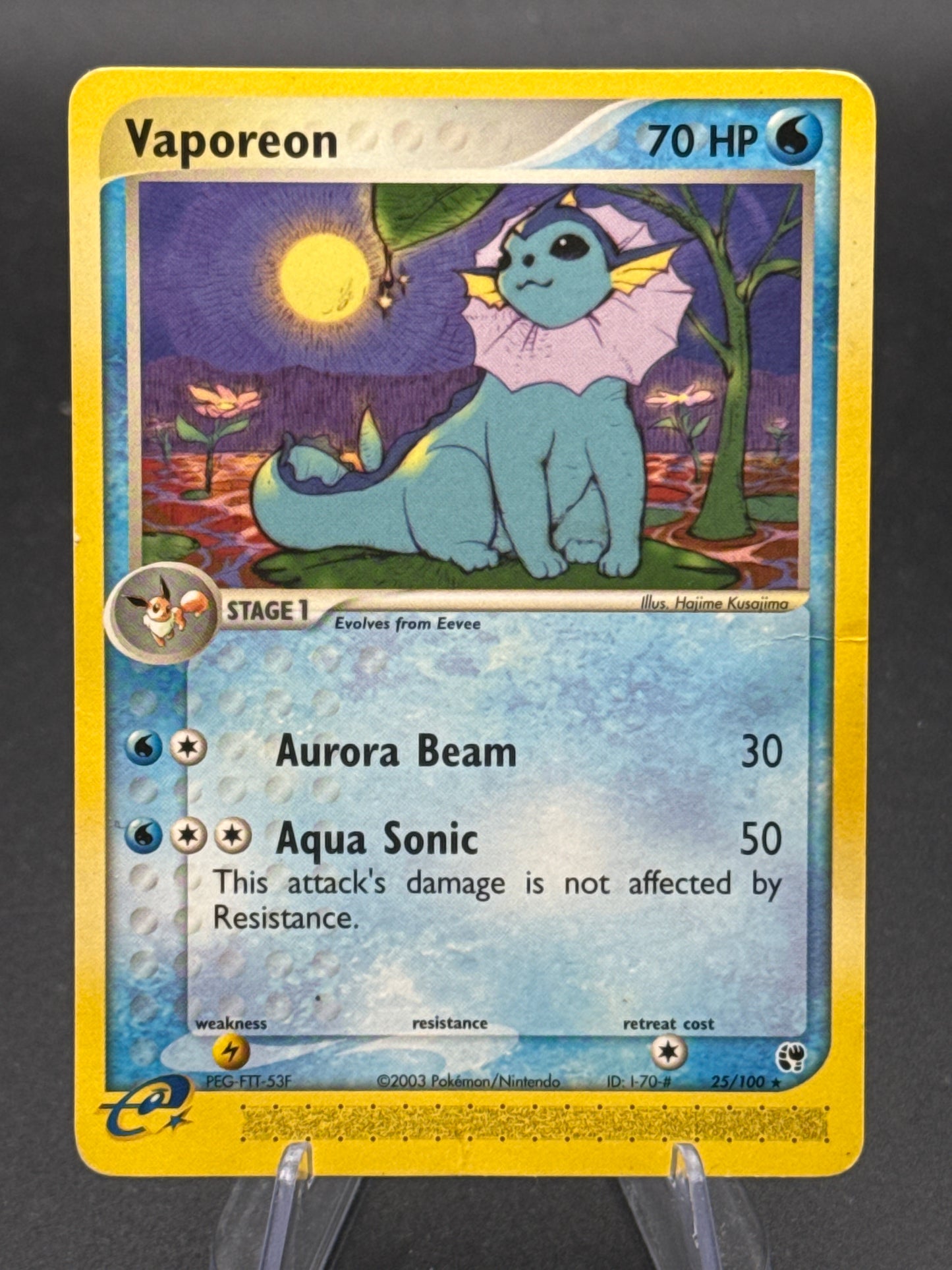 Pokémon TCG: 2003 Vaporeon 25/100 EX: Sandstorm Non Holo (Damage)