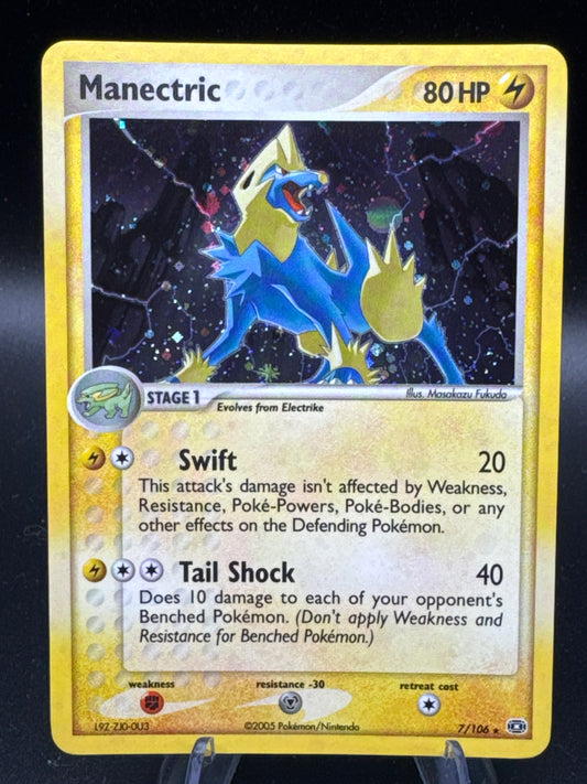 Pokémon TCG: 2005 Manectric 7/106 Emerald Holo