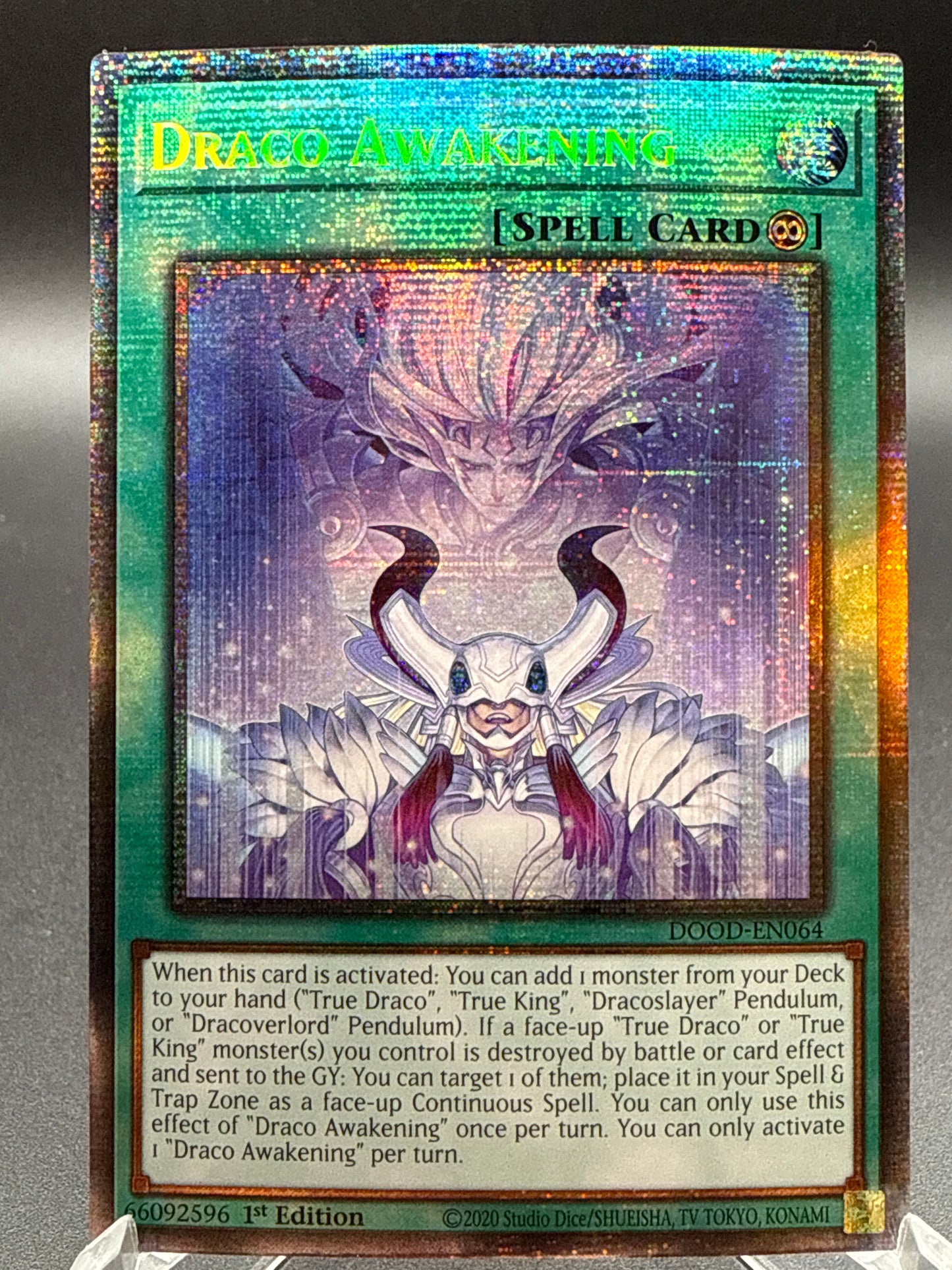 Yu-Gi-Oh! TCG: Draco Awakening (Starlight Rare) - DOOD-EN064 - Doom of Dimensions
