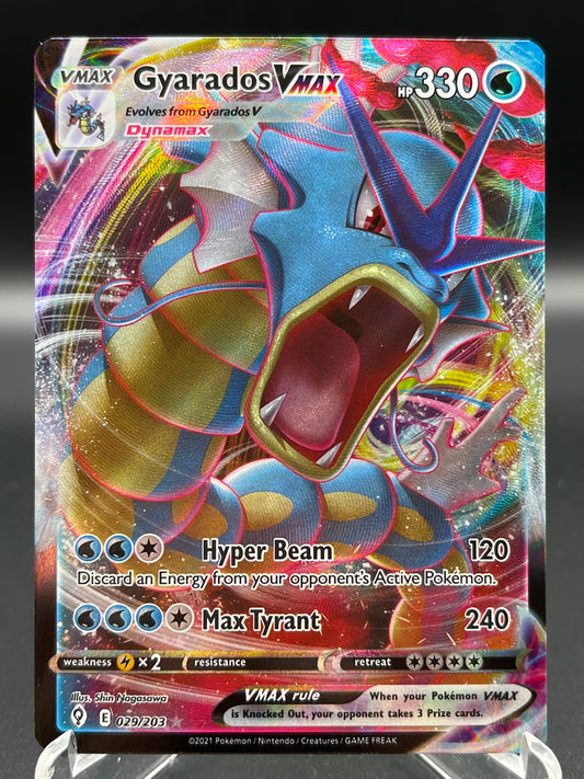 Pokémon TCG: 2021 Gyarados VMAX - 029/203 - SWSH: Evolving Skies