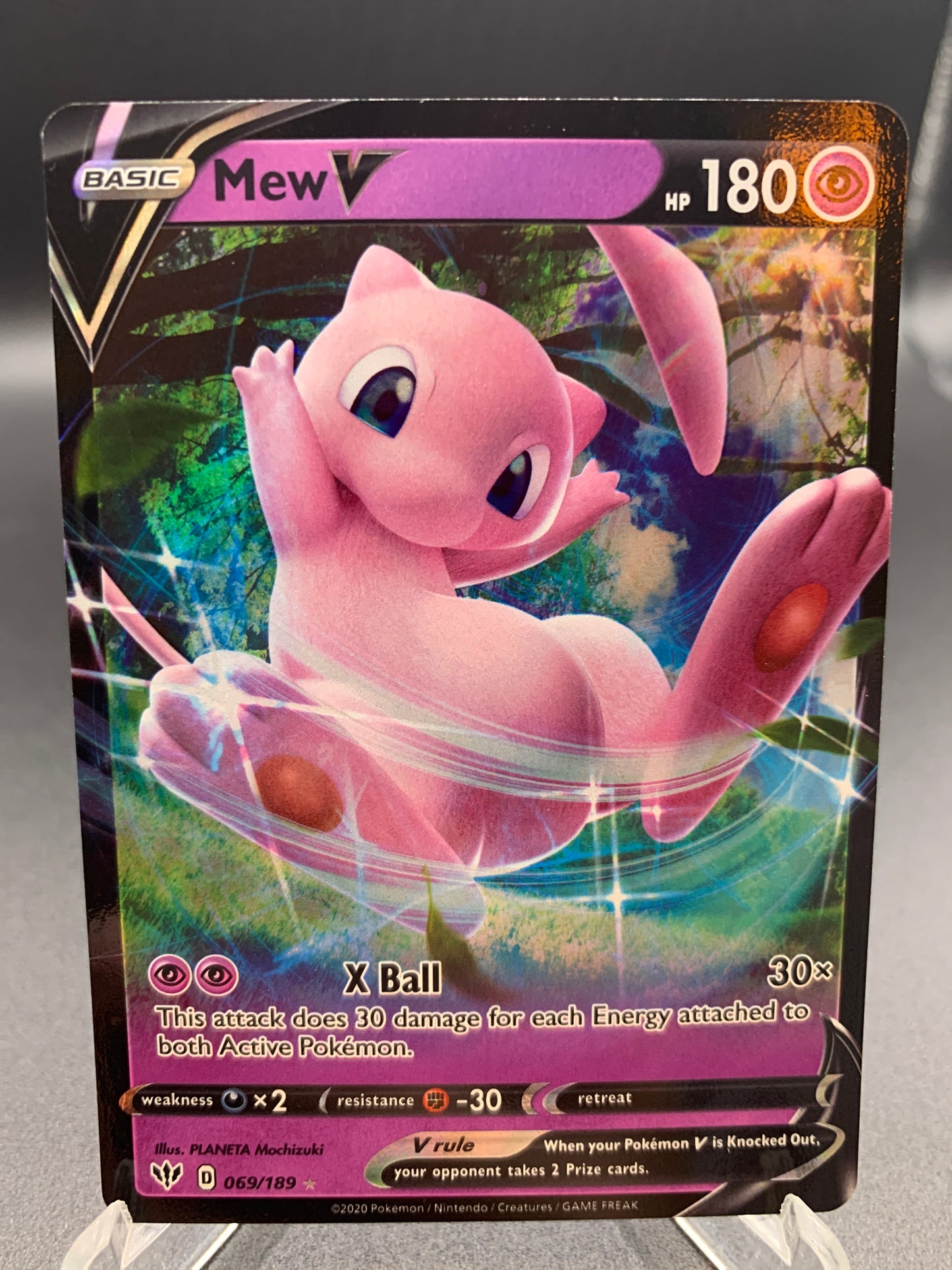 Pokémon TCG: 2020 Mew V - 069/189 - SWSH: Darkness Ablaze
