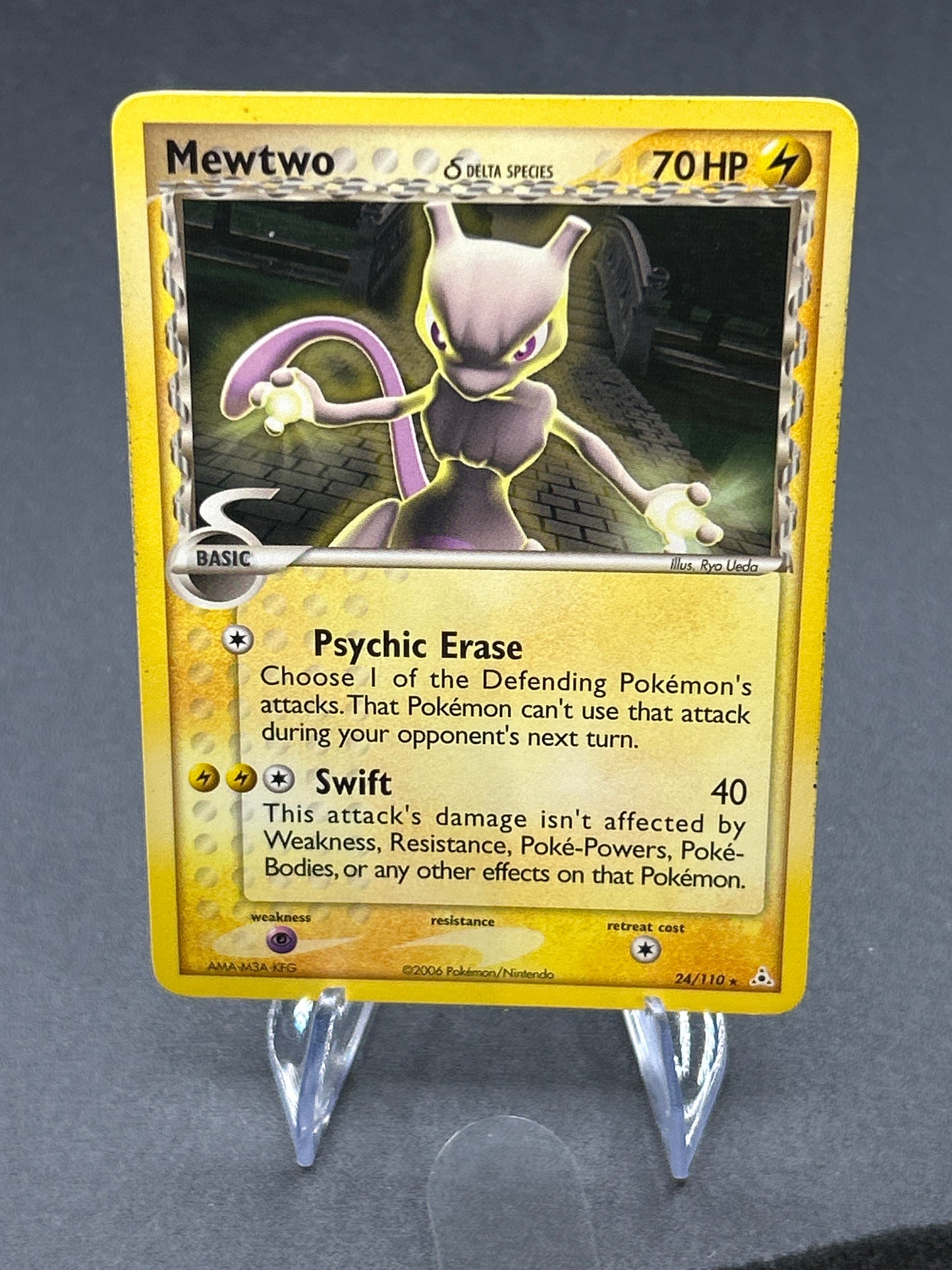 Pokémon TCG 2006 Mewtwo 24/110  Holon Phantoms