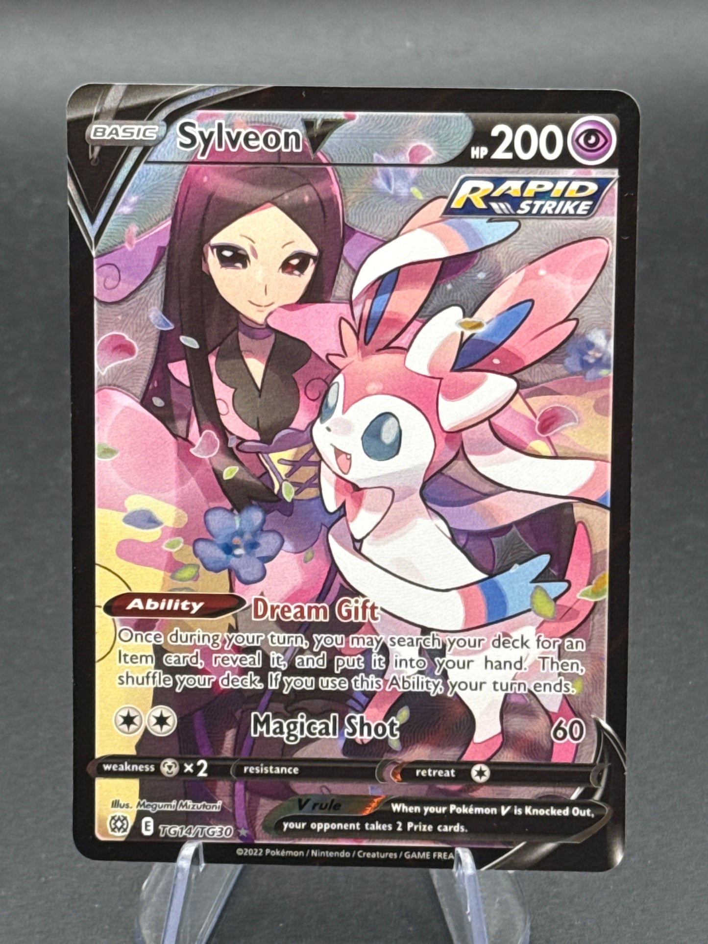 Pokémon TCG: 2022 - Sylveon V - TG14/TG30 - SWSH: Brilliant Stars