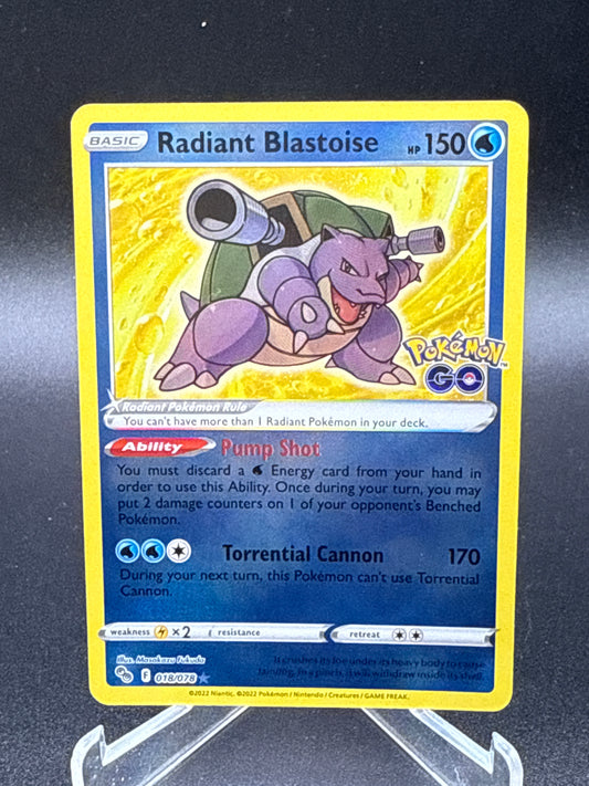 Pokemon TCG 2022 Radiant Blastoise 018/078 - Pokemon Go