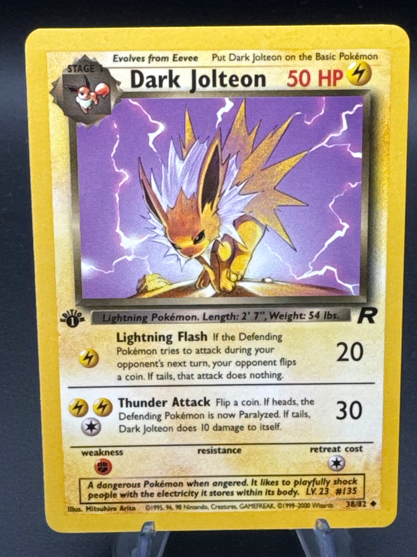 Pokémon TCG: 2000 Dark Jolteon 38/82 - Team Rocket 1st Edition