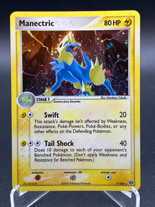 Pokémon TCG: 2005 Manectric 7/106 Emerald Holo