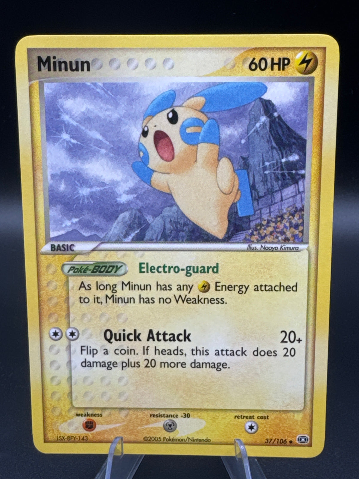 Pokémon TCG: 2005 - Minun 37/106 - Emerald
