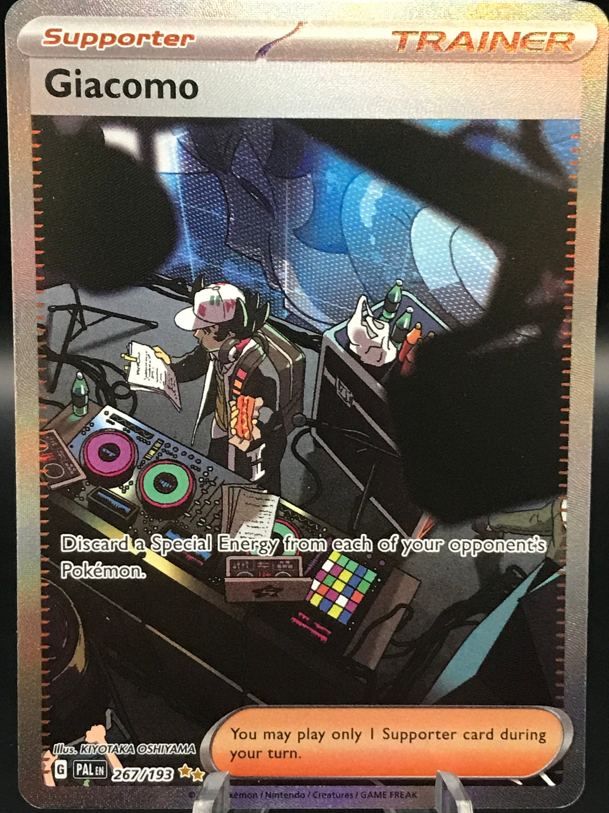 Pokémon TCG: 2023 Giacomo - 267/193 - SV: Paldea Evolved