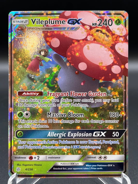 Pokémon TCG: 2019 Vileplume GX 4/236 S&M Cosmic Eclipse