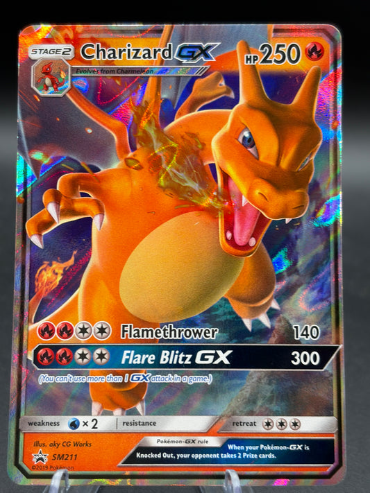 Pokémon TCG: 2019 Charizard GX - SM211 - SM: Sun & Moon Promos