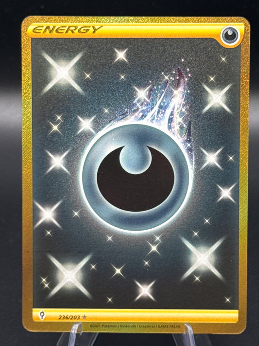 Pokémon TCG: 2021 Dark Energy 236/203 Evolving Skies Gold