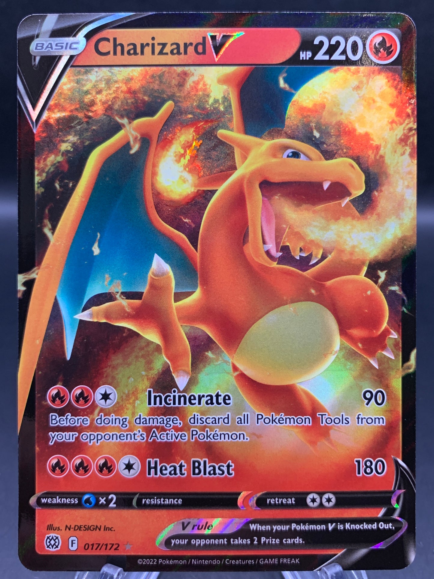 Pokémon TCG: 2022 Charizard V - 017/172 - SWSH: Brilliant Stars