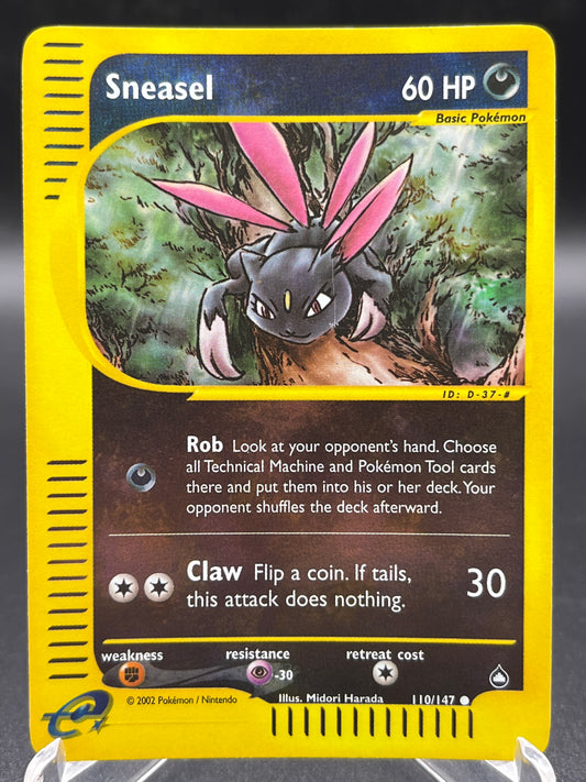 Pokémon TCG: 2002 Sneasel 110/147 - Aquapolis Reverse Holo