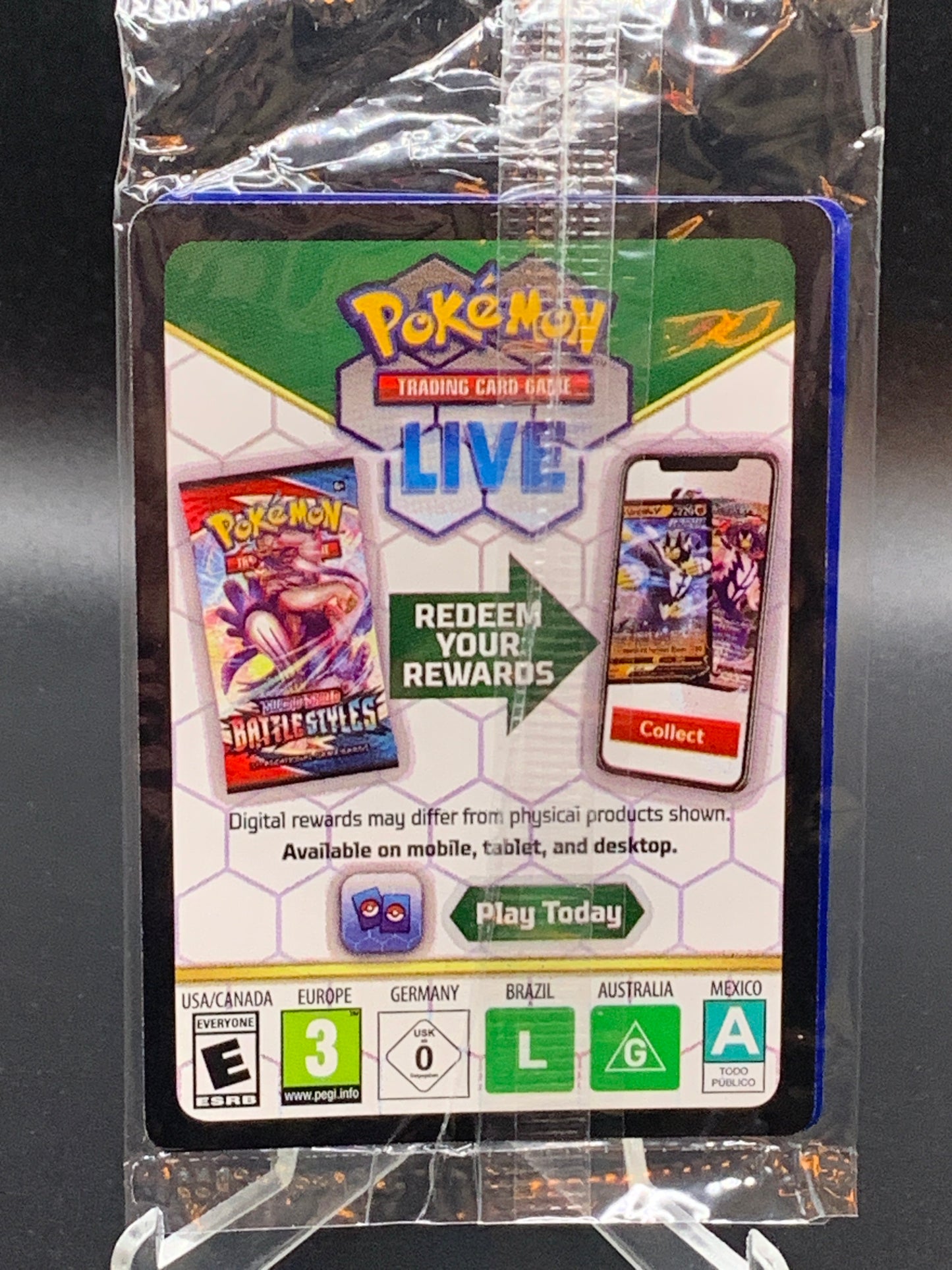 Pokémon TCG 2021 Ice Rider Calyrex VMAX - 046/198 (Holiday Calendar) - Miscellaneous Cards & Products