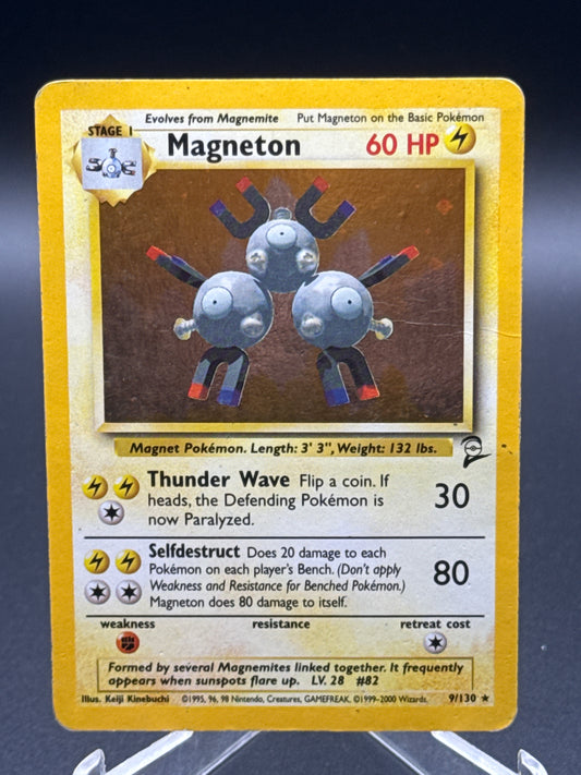 Pokémon TCG: 2000 Magneton 9/130 Base Set 2 Holo