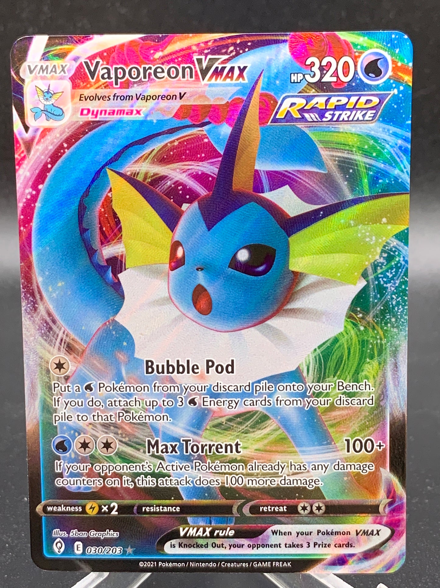 Pokémon TCG: 2021 Vaporeon VMAX 030/203 SWSH: Evolving Skies