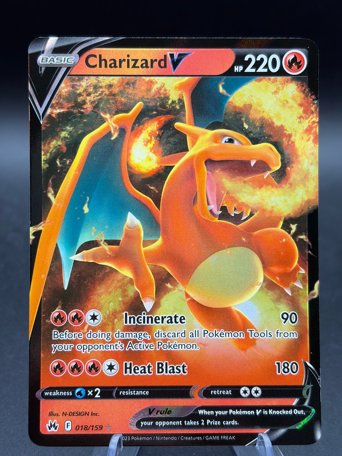 Pokémon TCG: 2023 Charizard V 018/159 SWSH: Crown Zenith