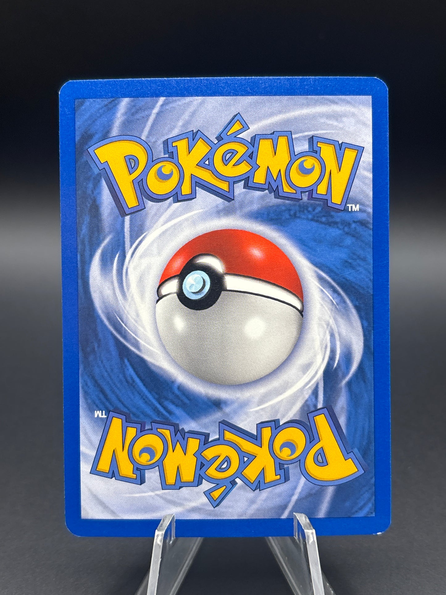 Pokémon TCG: 2004 Squirtle 83/112 - FireRed & LeafGreen