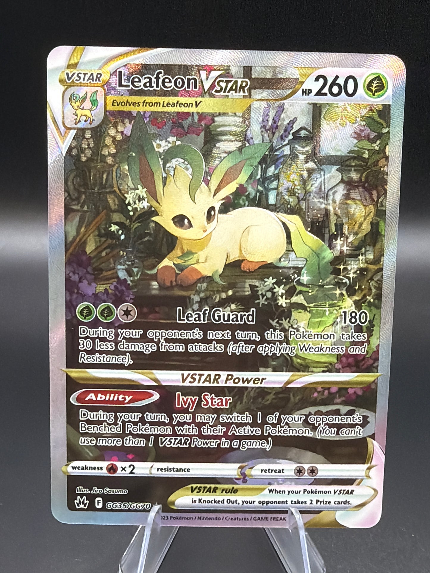 Pokémon TCG: 2023 Leafeon Vstar - GG35/GG70 - SWSH: Crown Zenith Galarian Gallery