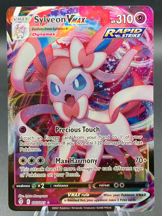 Pokémon TCG: 2021 Sylveon VMAX - 075/203 - SWSH: Evolving Skies
