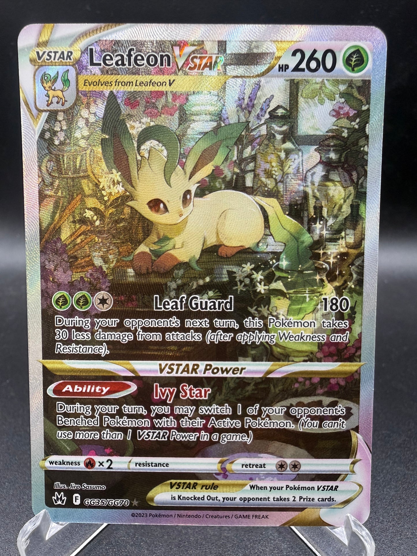 Pokémon TCG: 2023 Leafeon Vstar - GG35/GG70 - SWSH: Crown Zenith Galarian Gallery
