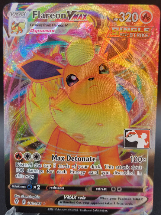 Pokémon TCG: 2022 Flareon Vmax 018/203 Evolving Skies Prize Pack Series