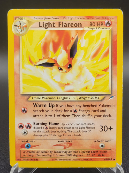 Pokémon TCG: 2000 Light Flareon 46/105 Neo Destiny